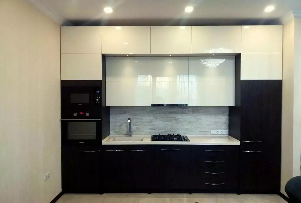 Hotel 2005_tbilis_shabavizparvaz_05.jpg